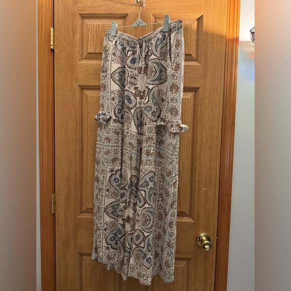 Splendid Venice Paisley Wide-Leg Pants in Cream, Blue and Brown - Picture 6 of 9